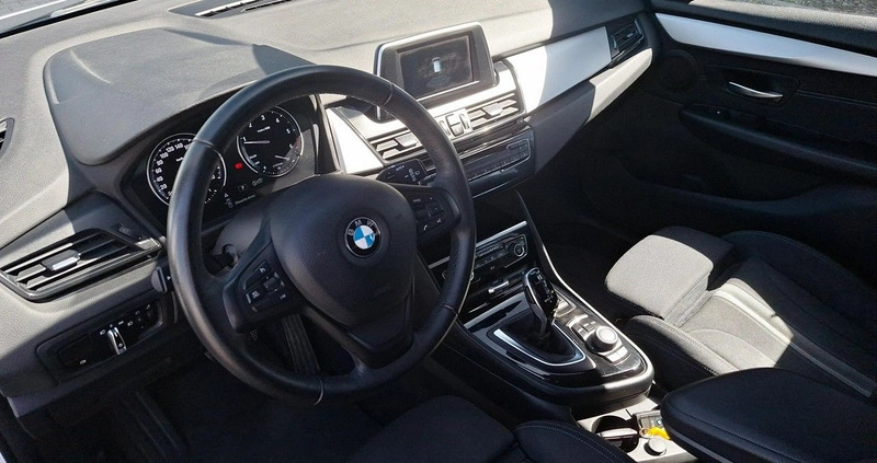 BMW Seria 2 cena 63900 przebieg: 172442, rok produkcji 2020 z Swarzędz małe 352